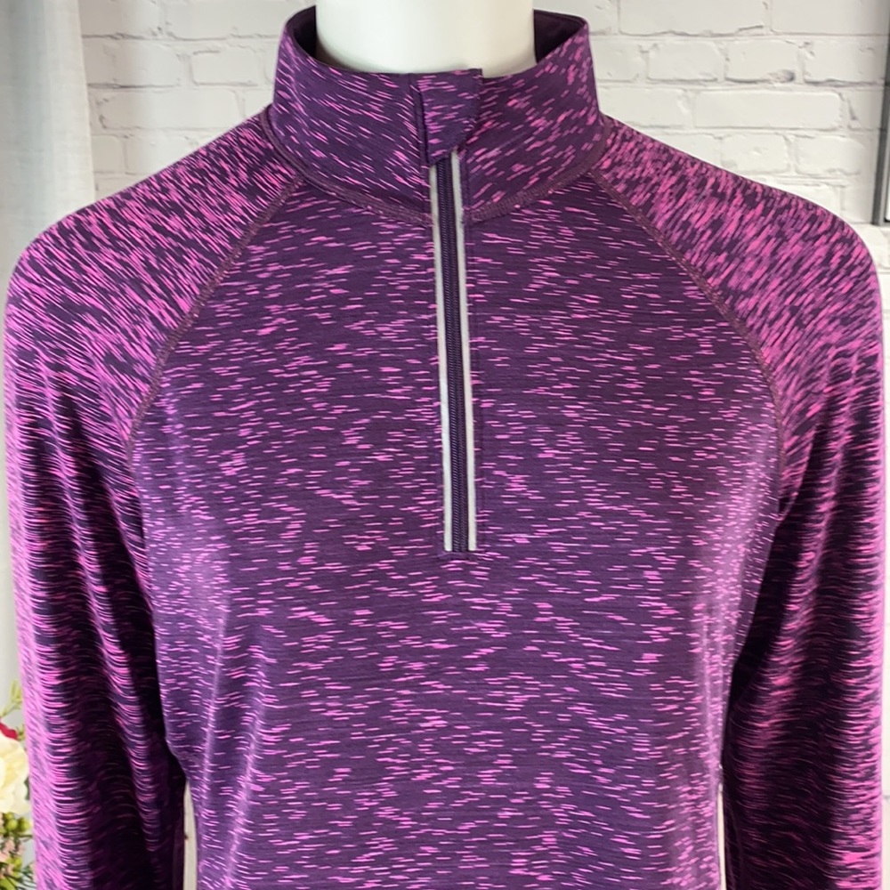 Ideology Purple/Pink Pullover Activewear Top Size: Medium - Picture 3 of 17